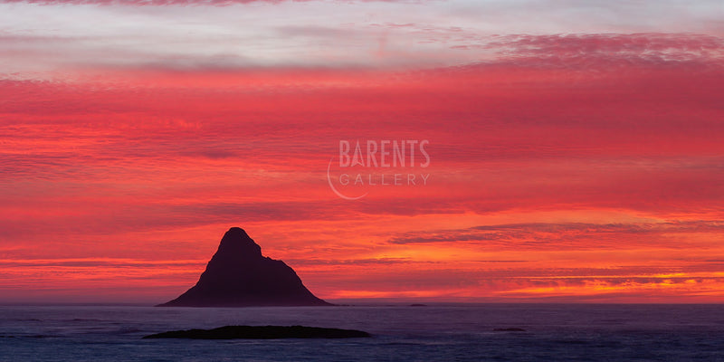Bleiksøya i flammer